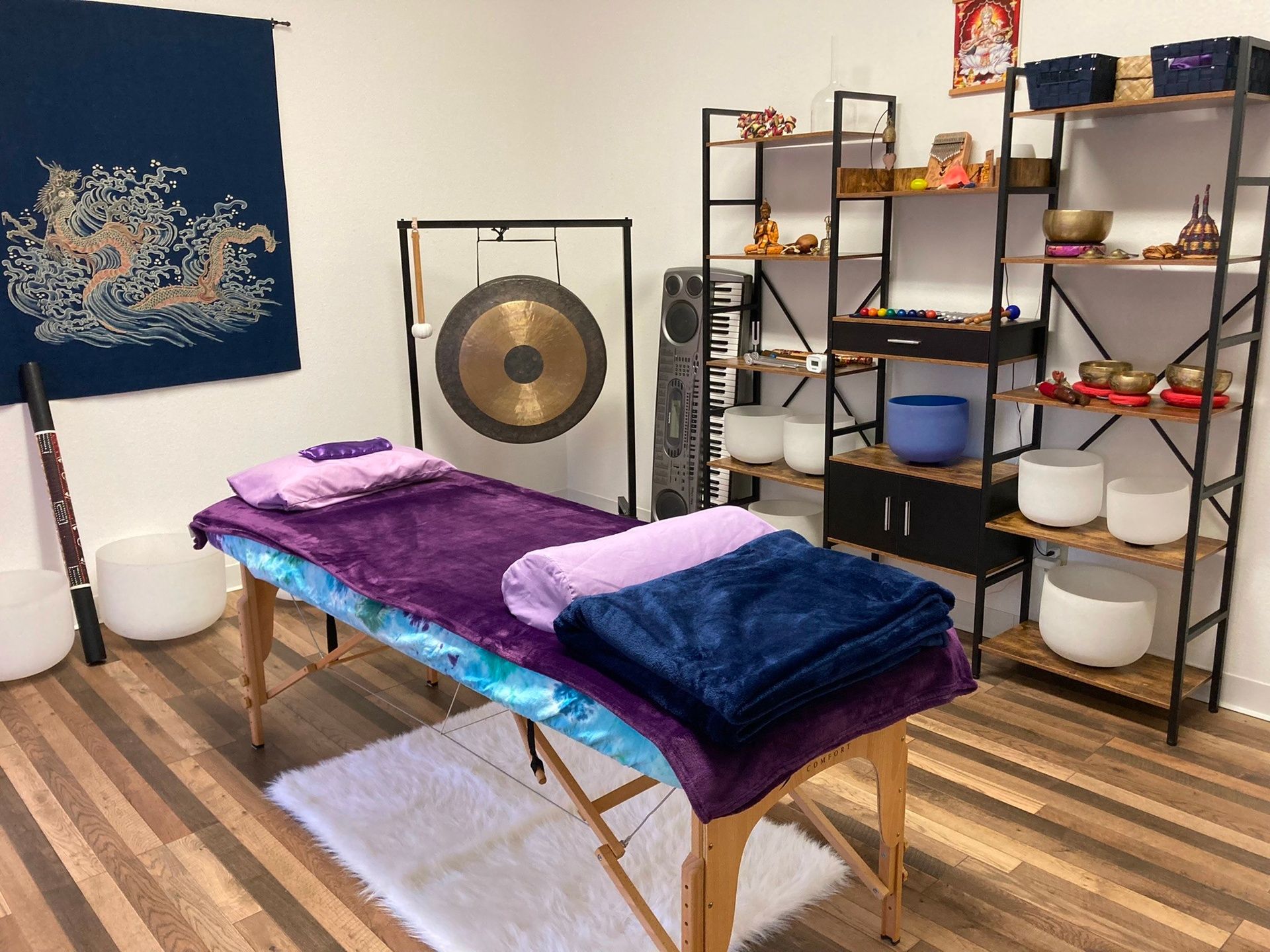 Molly Adkins - Sound Healing in Colorado, USA