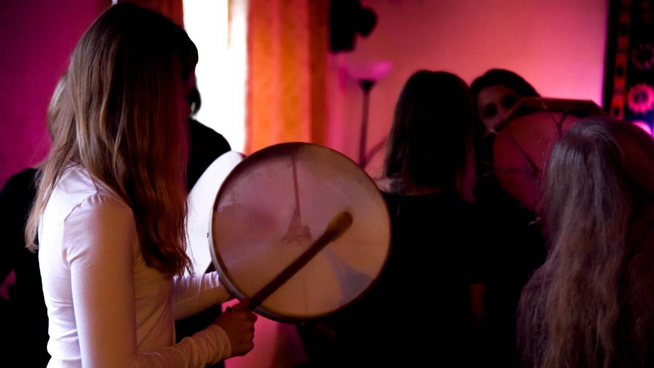 Gongs