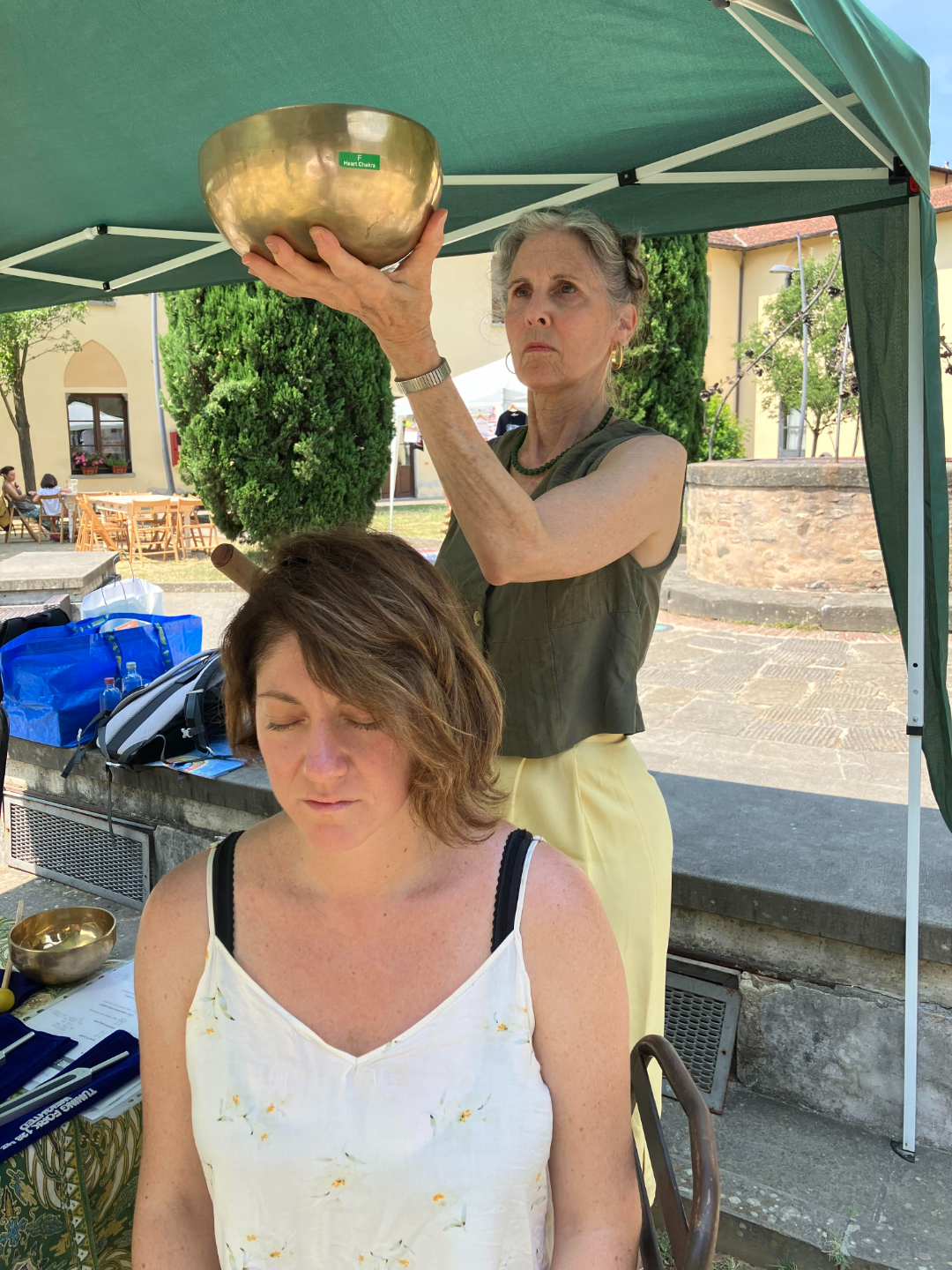 Sound Healer Lisa Robbins