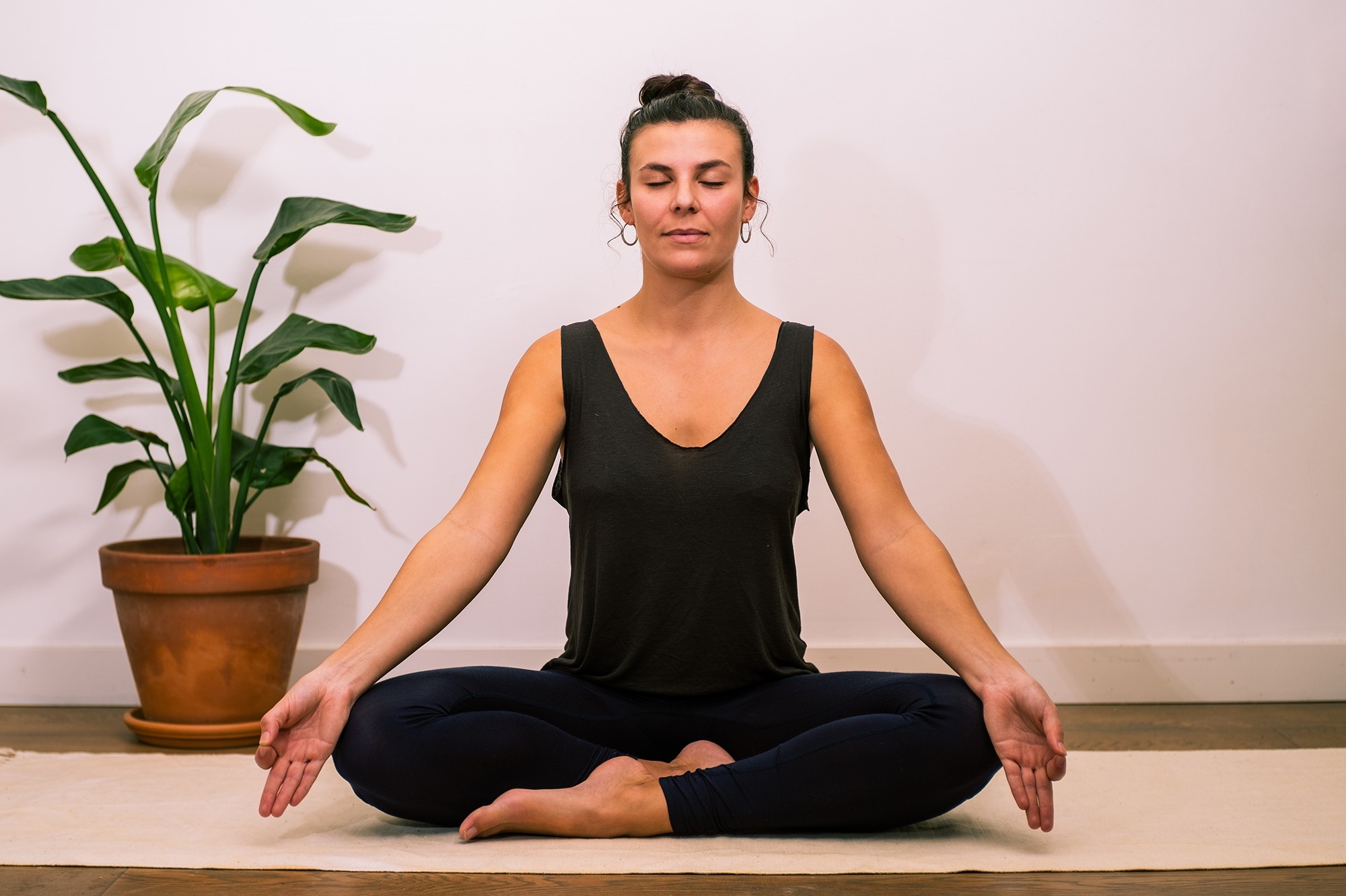 Margot Dermand - Sound Healer