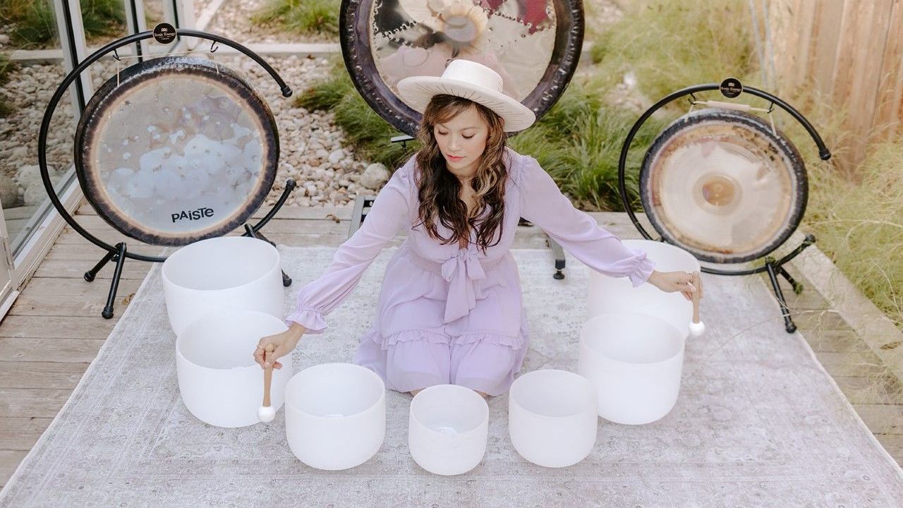 Jen Vu - Sound Healing in Austin, Texas, USA