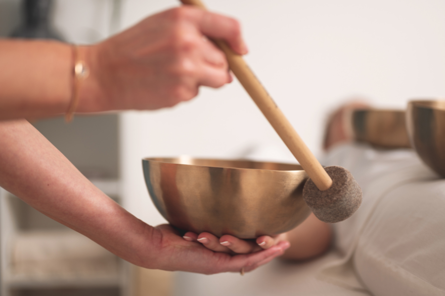 Sound Healing with Lea Bosse