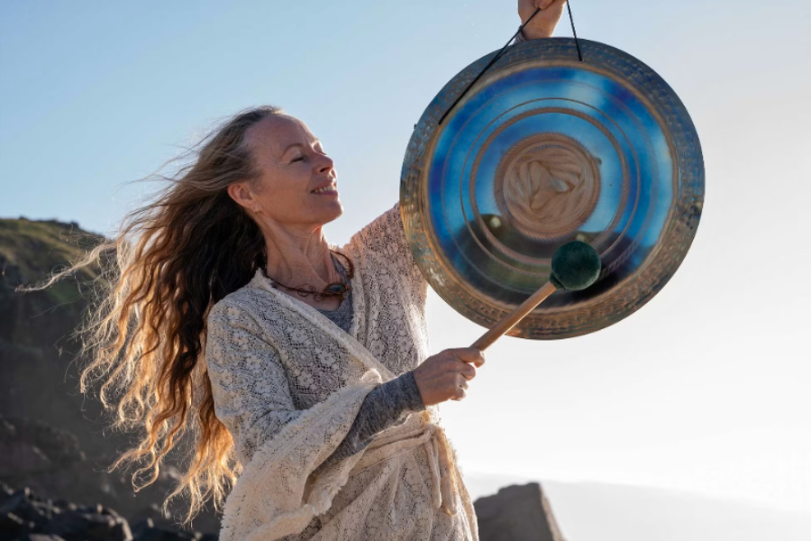 Anita Cassidy-Bowman - Sound Healing in Australia
